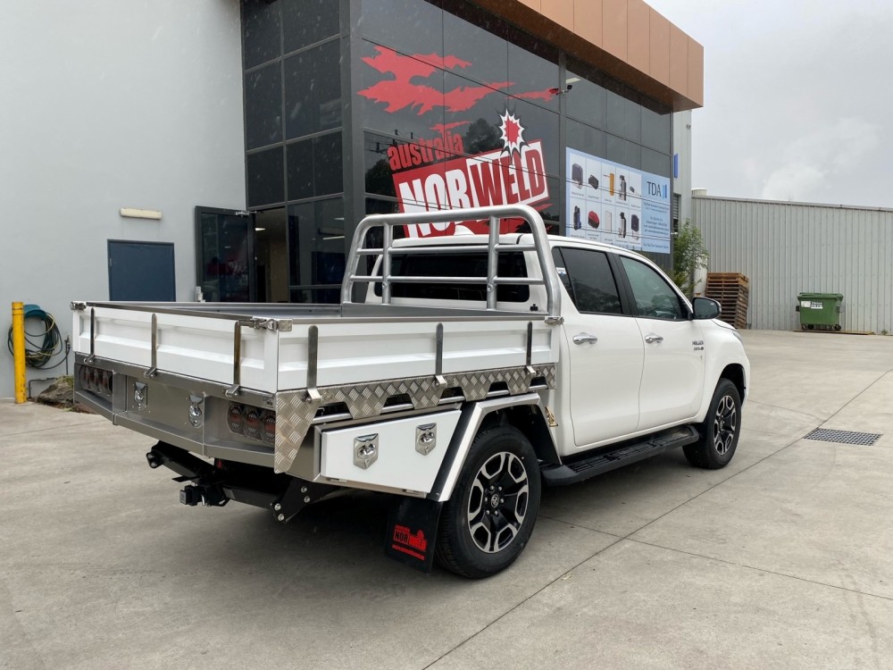 This is a photo of a Toyota Tacoma with a Heavy Duty Aluminium Flatbed