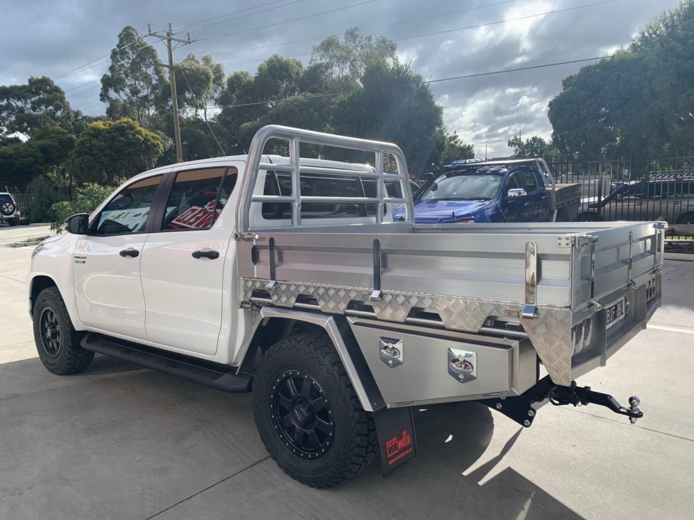 This is a photo of a Toyota Tacoma with a Heavy Duty Aluminium Flatbed