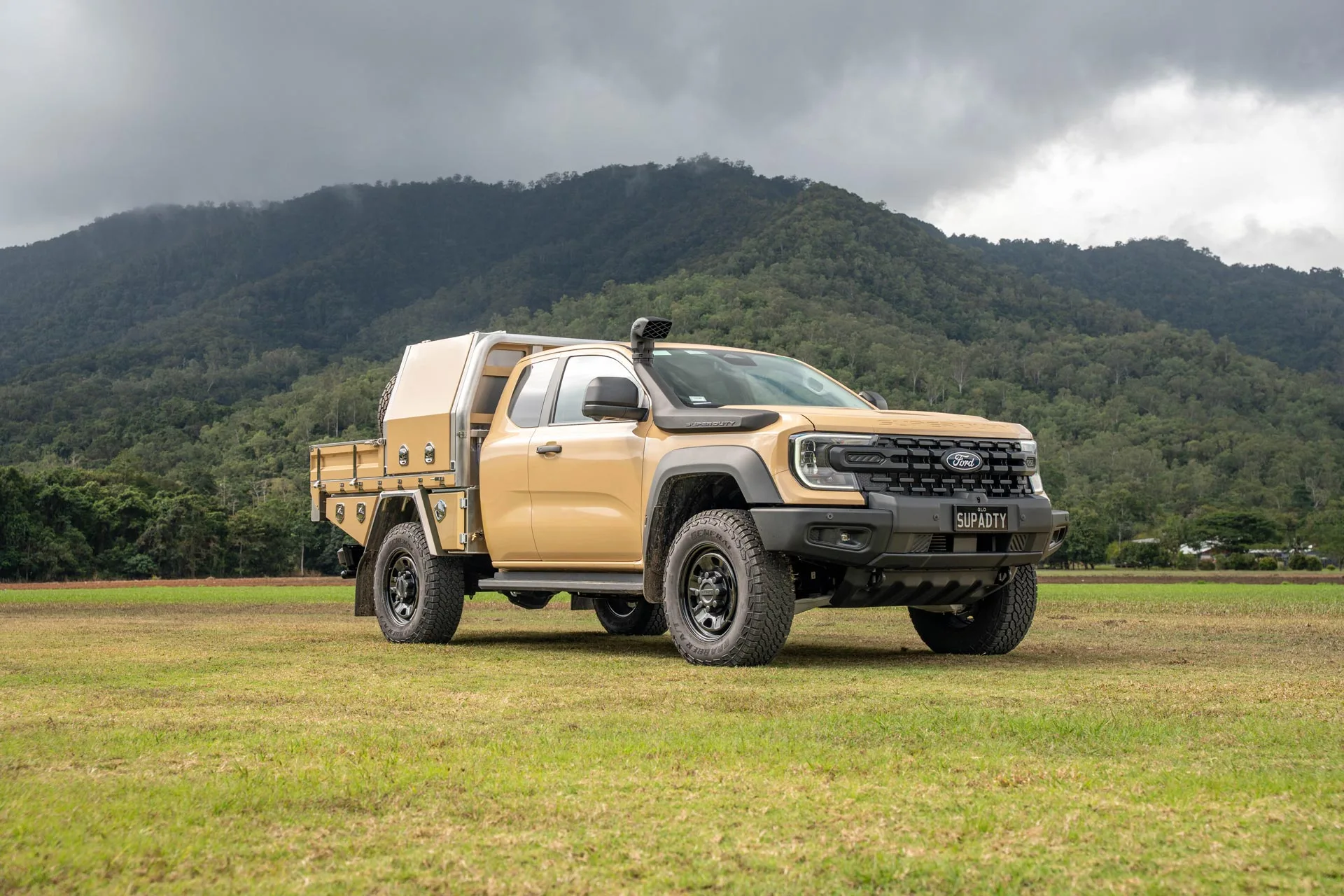 Ford Ranger Super Duty with Norweld half canopy