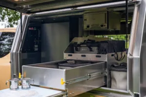 Ford Super Duty Trays & Canopies