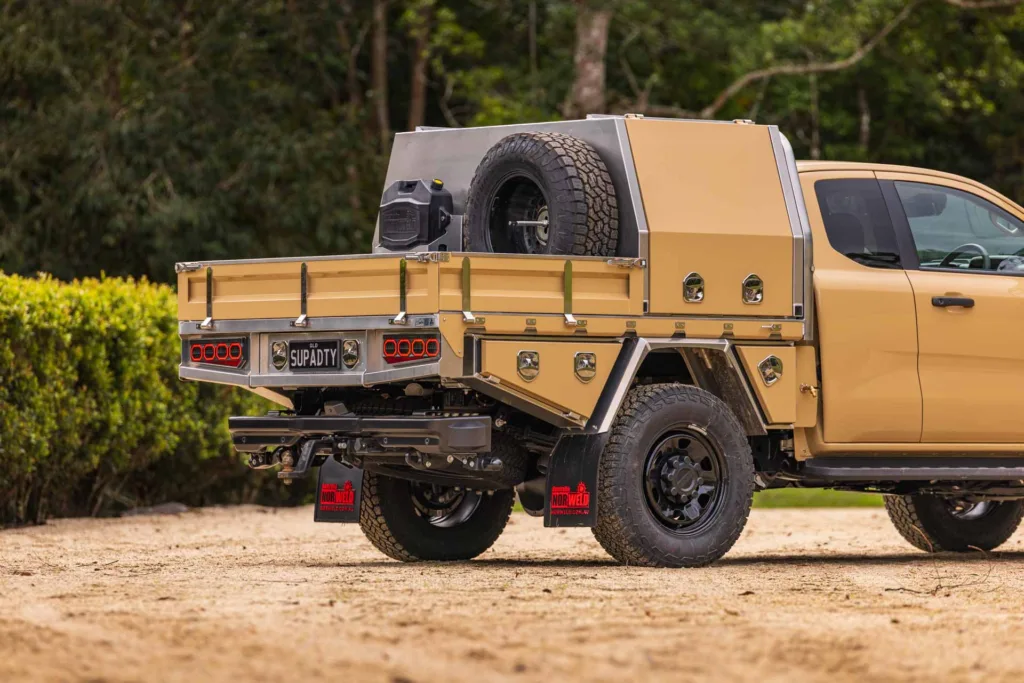 Ford Super Duty Trays & Canopies