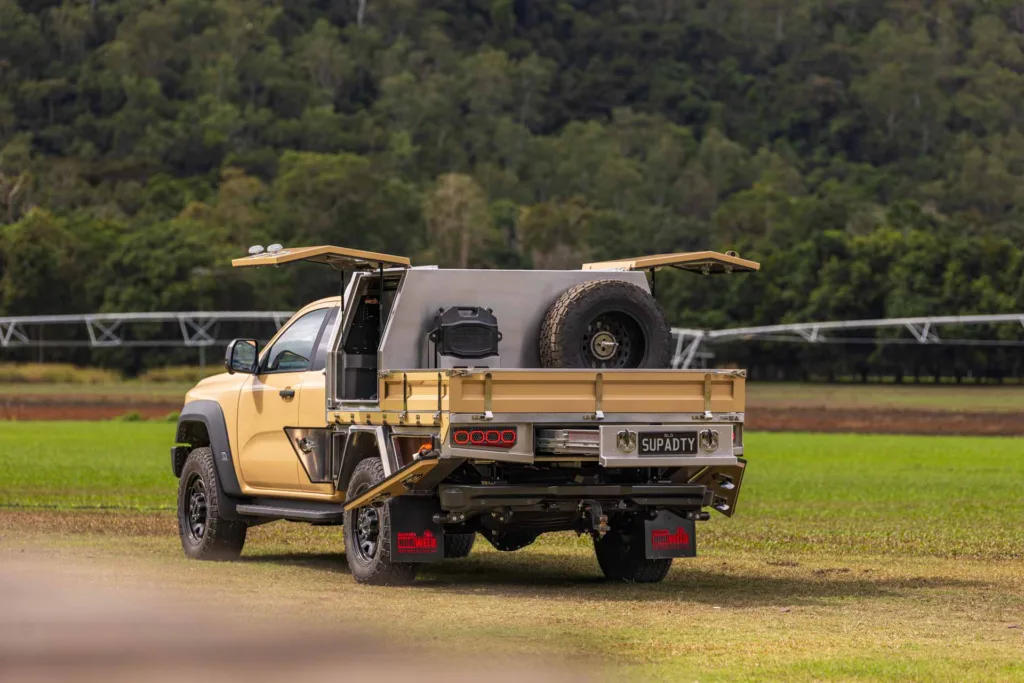 Ford Super Duty Trays & Canopies