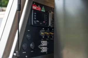 Ford-Ranger-Super-Duty-with-Norweld-Elite-Tray-and-Half-Deluxe-Lite-Canopy-Seismic-Tan-11