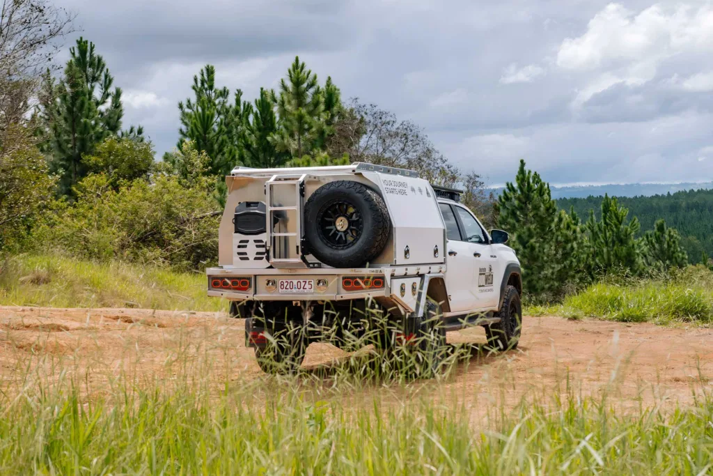 Toyota Hilux Dual Cab Ute Canopies
