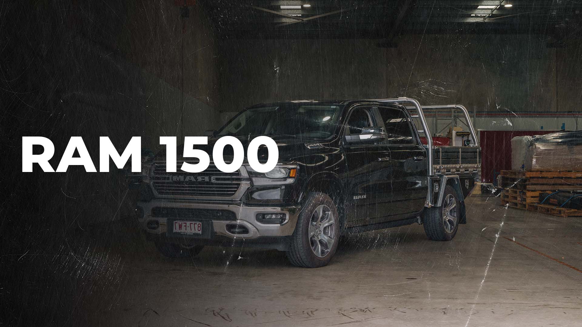 RAM 1500 with Deluxe Plus Tray