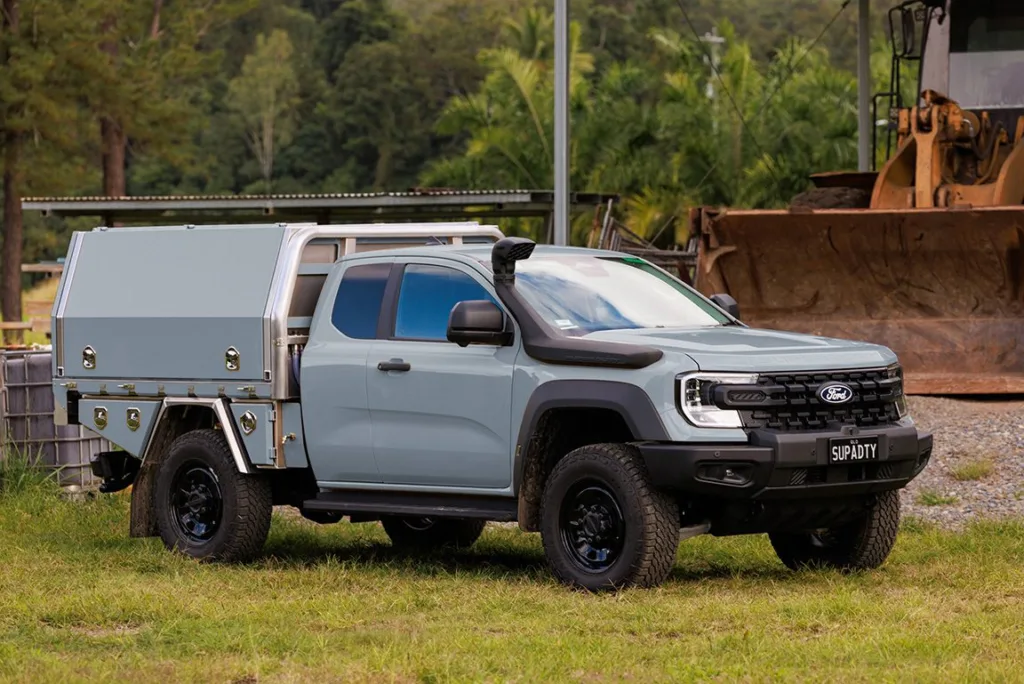 Super Duty 3 Door Canopy Command Grey