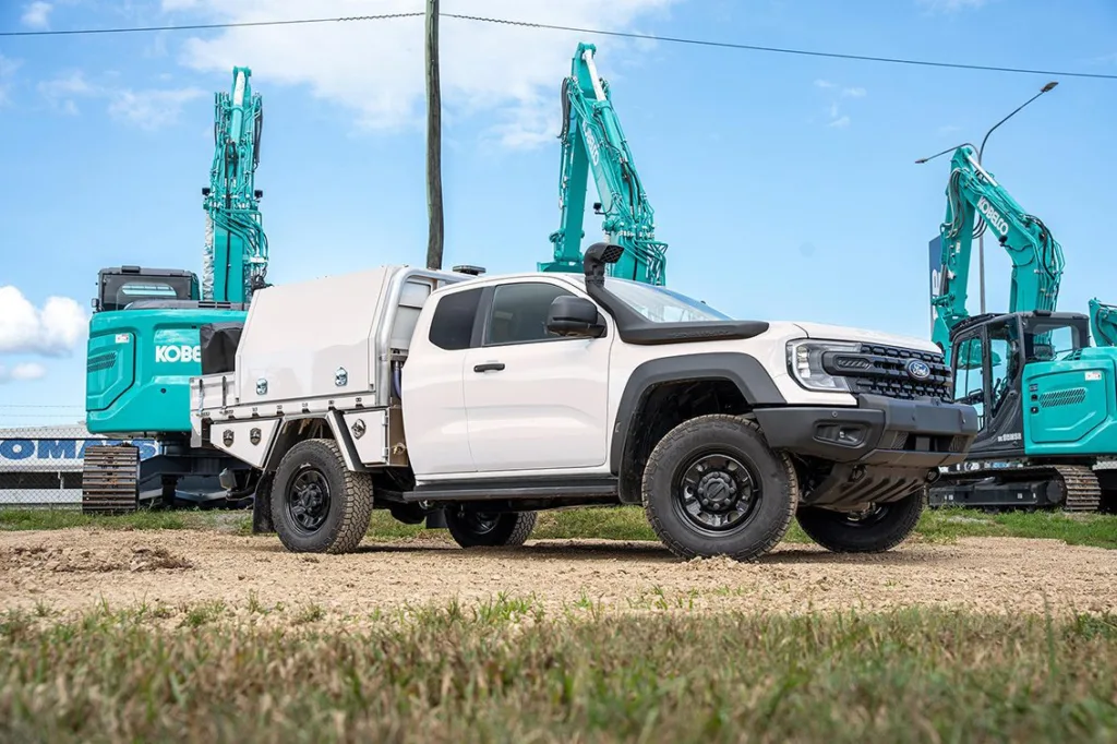 Ford Super Duty Trays & Canopies