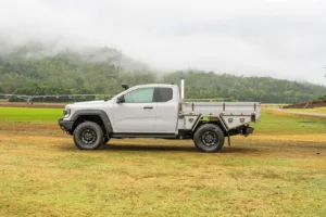 Extra cab Ford Super Duty with Elite tray side profile