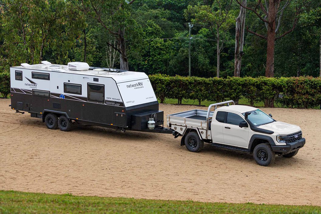Ford Super Duty Trays & Canopies