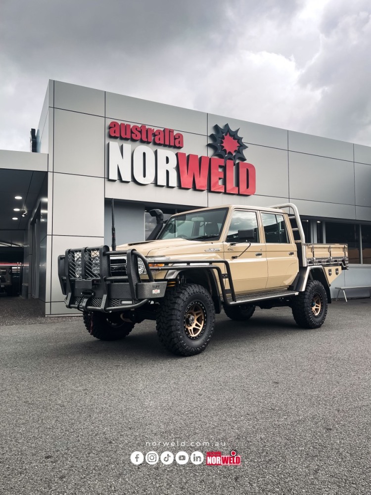 This is Toyota 79 Series LandCruiser with a Norweld Heavy Duty Aluminium Ute Tray