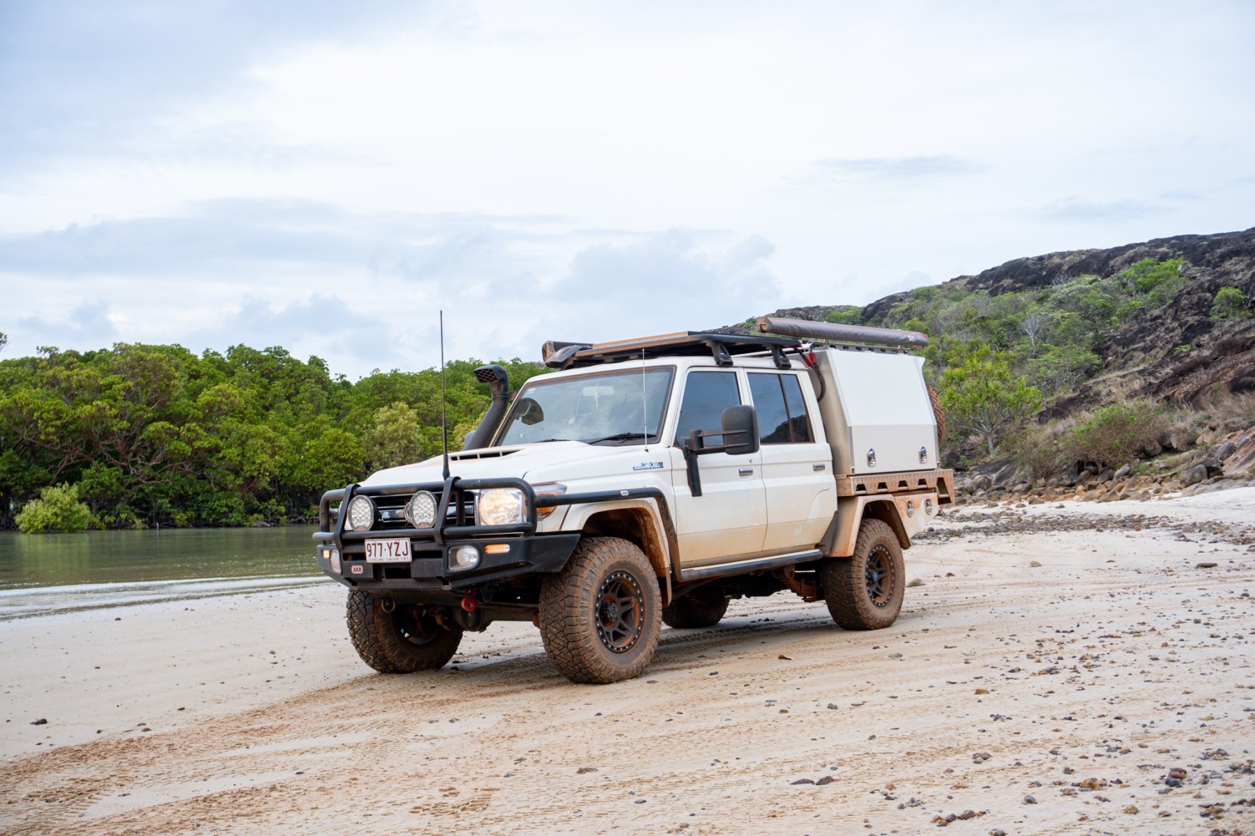 Toyota LC79 Series Dual Cab French Vanilla - Norweld