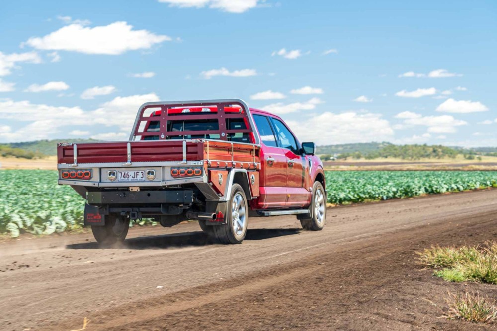 Ford-F-150-Elite-Tray-Agcriculture-2