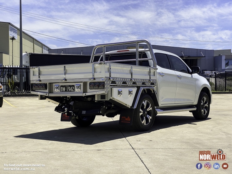 This is Mazda BT-50 with a Norweld Heavy Duty Aluminium Ute Tray